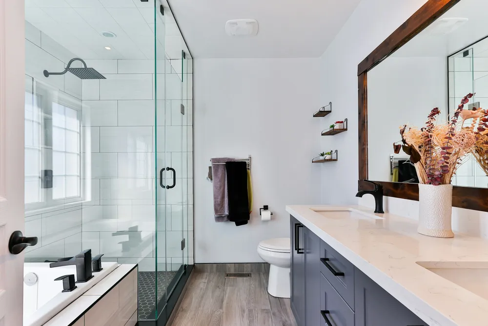 How to Stage a Bathroom in 3 Easy Steps